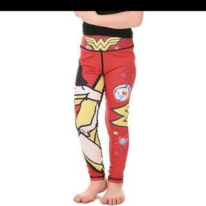 Wonder woman leggings